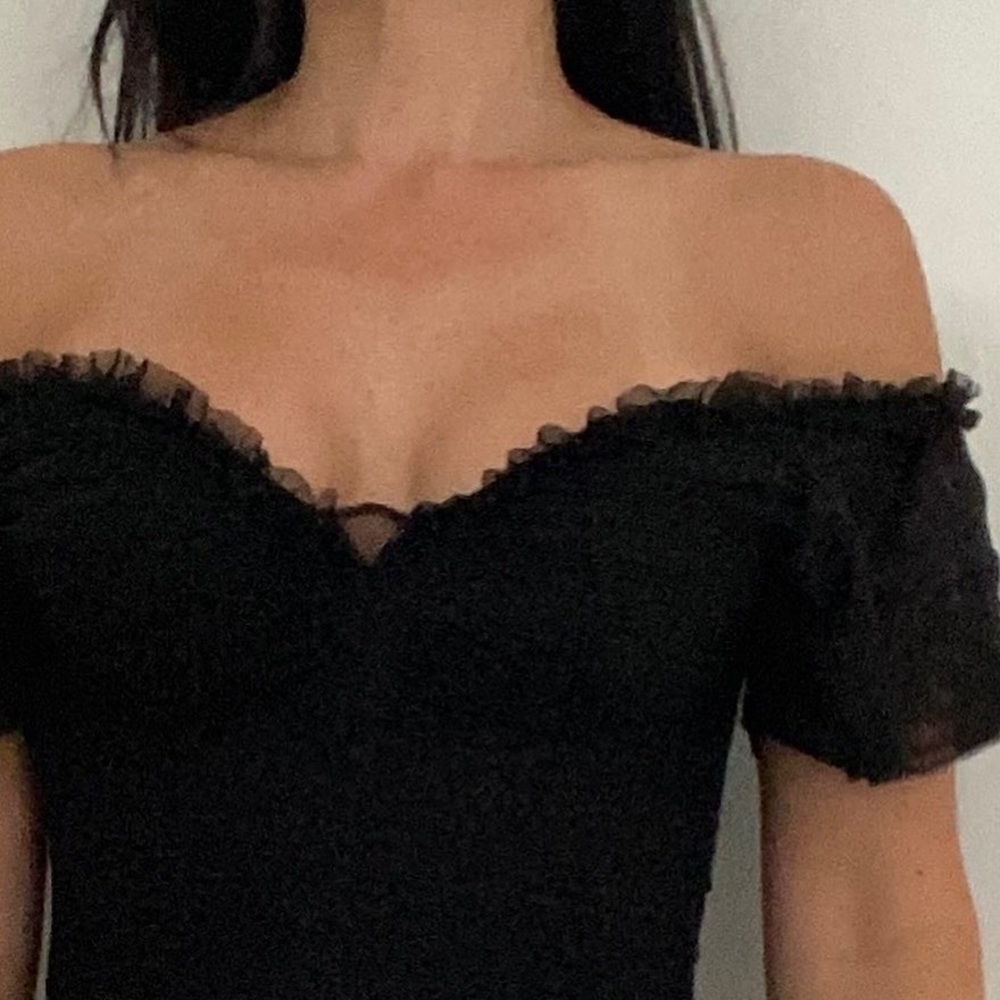 Vintage black mesh back lace up top - Picture 2 of 10